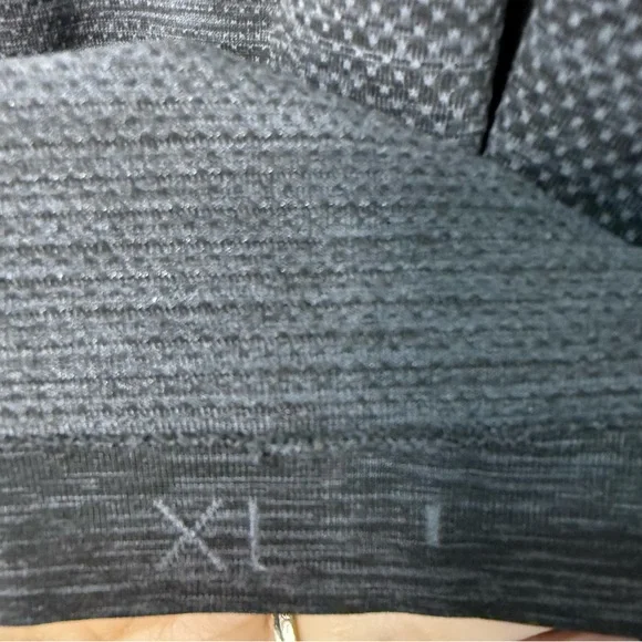 Lululemon Men’s Metal Vent Tech Long Sleeve Shirt X Newton Boulder CO Gray XL - Picture 5 of 10